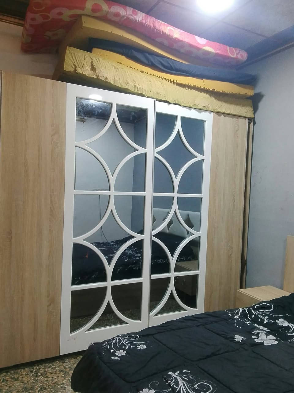 غرفة نوم تركية • ٦ قطع • تخت حديد