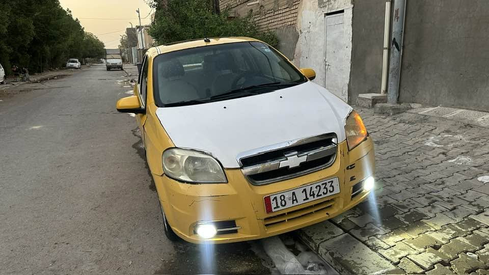 سلام عليكم 
اڤيو 2009وارد امريكي مسكر گير اوتماتيك مكينه1600 مكينه وگير ستوني شديتهن مصفره هيئه وغرامات رقم دولي مداور وين مايعجبك 
السياره خير من الله نضيفه وحلوه نقص بس تبريد حداديه جديده مكان السياره نجف سعر 40وبيها مجال 
***********
