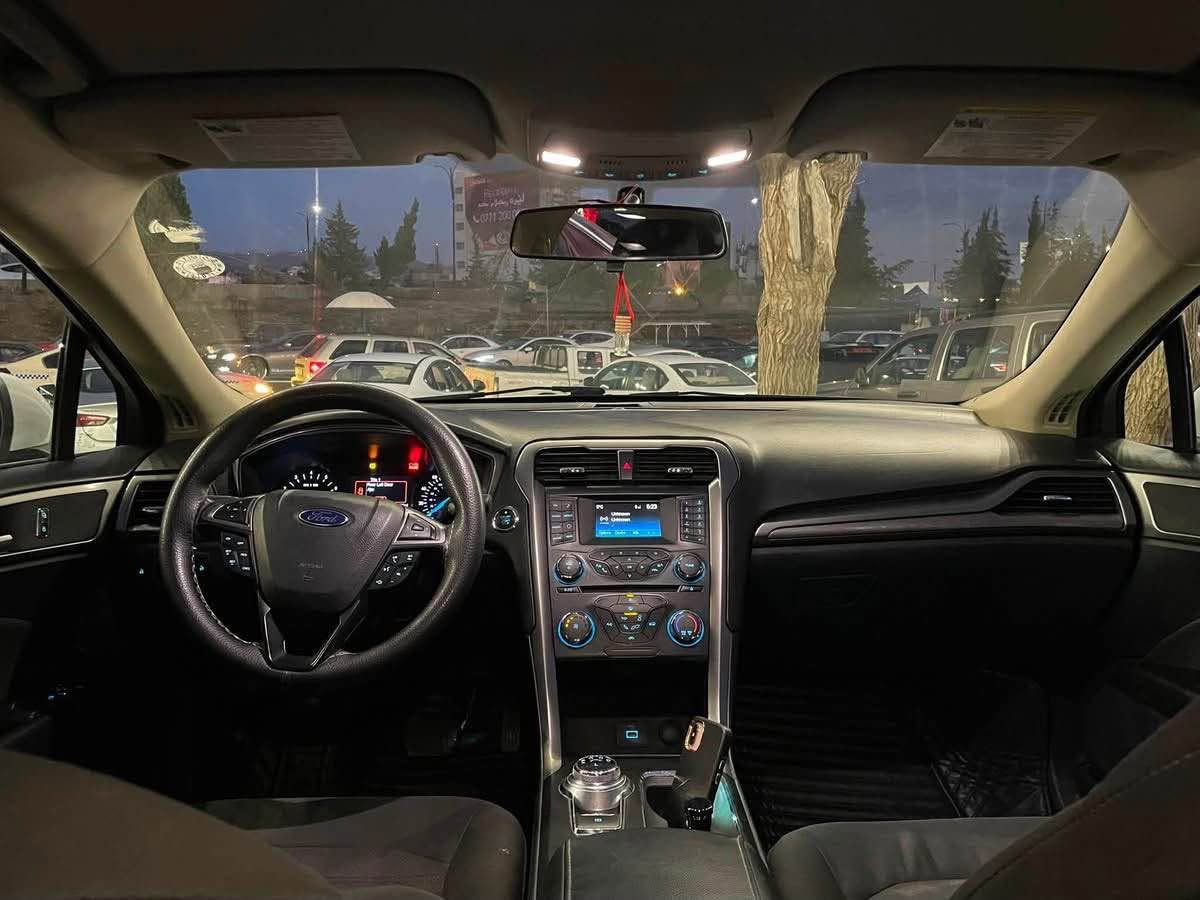 بە ناوی خوای گەورە 🤍

🚘 Ford Fusion SE 2.5L | 2017

🔹 Clean Title
🔹 2.5L I4 — مەکینەی گەورە و بەهێز، بێ تۆربۆ
🔹 Clean Carfax
🔹 دخولی ئیبراهیم
🔹 بێ بۆیاخ و لۆک و جوان
🔹 سەیارەی ماڵە و تەنها ٢ دەستی کردووە
🔹 بێ کرانەوە و بێ دەعم، دەعامیش بە شەرت
🔹 پاتری لۆک
🔹 ٤ تایەی نوێ

✨ مۆسەفاتەکان:
• تەبریدی مەرکەزی
• حاسە
• کوشنی کارەبا
• کۆدی دەرگا
• پاتری لۆک
• و مۆسەفاتی تر

📋 بارودۆخی ئۆتۆمبێلەکە:
• سەنەوی نوێ تا ٢٠٢٩ بە ناوی خۆمانەوە
• ڕەقەمی تازە
• پشکنینی مۆدێری نوێ
• تەنها ١٠٥,٠٠٠ تەحویلی دەوێت

🔒 بۆیاخ، گێڕ، مەکینە، تەبرید، تەحویل و غەرامە بە شەرتە.

💰 مەجالی مامەڵە هەیە بۆ هەر بەڕێزێک کە بەڕاستی کڕیارە.

📍 ئۆتۆمبێلەکە لە سلێمانییە

📞 بۆ زانیاری زیاتر:
***********

🔥 سەیارەیەکی پاک و لۆک، گونجاو بۆ بەکارهێنانی ڕۆژانە.
139$ معامەلەیە برایانە السليمانية, العراق
