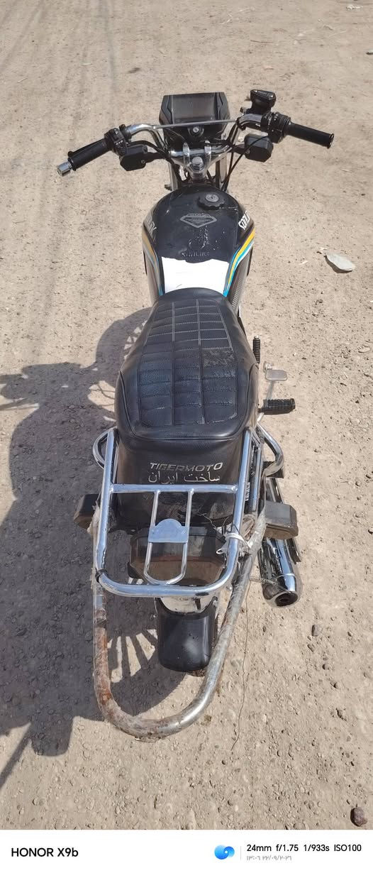 للبيع دراجه موديل 24 شكل 25
بس نقص بطاريه لمكينه بلادي ممفتوحه اسعر 675
***********//***********

نص مكتوب في الصور:
- HONOR X9b 24mm f/1.75 1/1134s ISO100 ١٣:٠٦ ٢٢/٠٩/٢٠٢٦
- HONOR X9b 24mm f/1.75 1/1139s ISO100 ١٣:٠٥ ٠٢/٠٩/٢٠٢٦
- HONOR X9b 24mm f/1.75 1/1052s ISO100 ١٣:٠٥ ٢٠٢٢/٠٩/٢٠
- HONOR X9b 24mm f/1.75 1/933s ISO100 ١٣:٠٦ ٢٢/٠٩/٢٠٣٩
- HONOR X9b 24mm f/1.75 1/1112s ISO100 ١٣:٠٦ ٢٢/٠٩/٢٠٢٣
- HONOR X9b 24mm f/1.75 1/753s ISO100 ١٣:٠٥ ٢٢/٠٩/٢٠٢٦