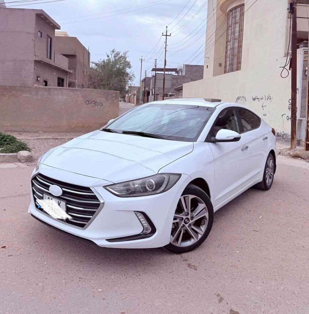 سلام عليكم 
النترا خليجي 2018 فول محرك 2000 السيارة سونارها موجود بالصور رجاءاً لحد يخابرني بس الشراي تفاصيلها كلها مذكورة بالسونار وبسمي وسعرها 110 قفل مكانها بغداد الكمالية***********فقط بيع بغداد, العراق
