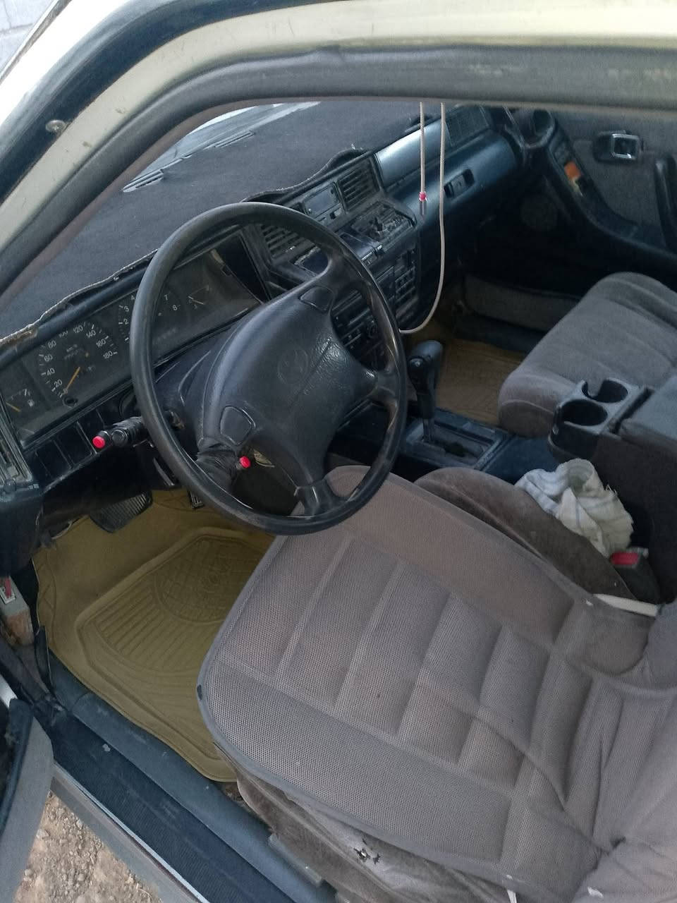 ارنب للبيع موديل 95 بسمي سنويه لل 28 مكفول من الكص ونقل الجثه مكينه 3000 ففتي لاتصال ***********
