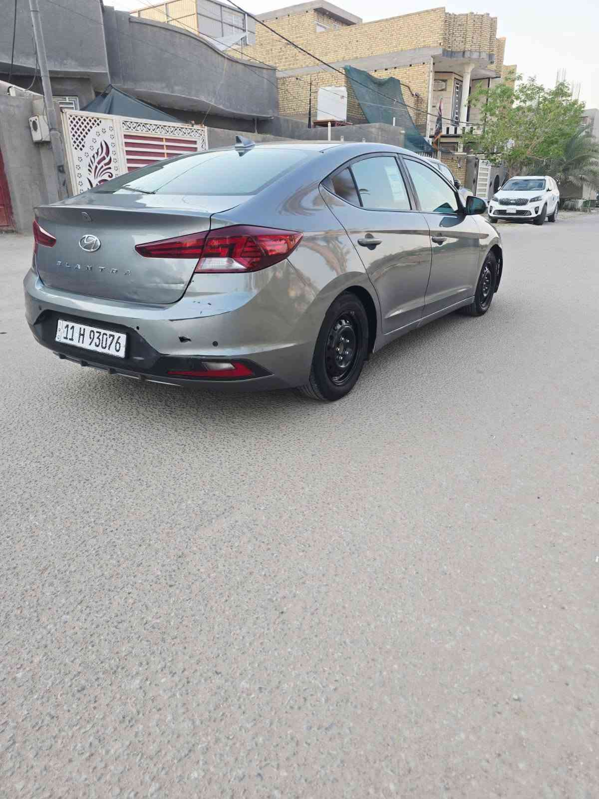 السلام عليكم النترا مريكيه 2019
بيه دعاميه اماميه فقط من امريكه اصور الحادث مرفق بل منشور السعر 114وبيه مجال مواصفات كامره حساسات شاشه رادار امامي نضام قيادة مانع انزلغ تحكم استيرن مكينه 2000 دوش لفتح ولاتنقيص كير ايتي حداديه تخم تاير تبريد كله كفاله رقم بغداد دولي سنويه 30العنوان بابل ***********
