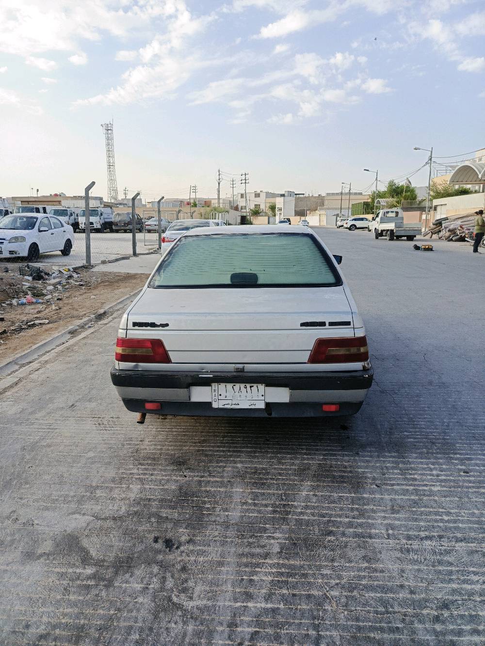 بيجو 405 • ٢٠١٢ • رقم بابل