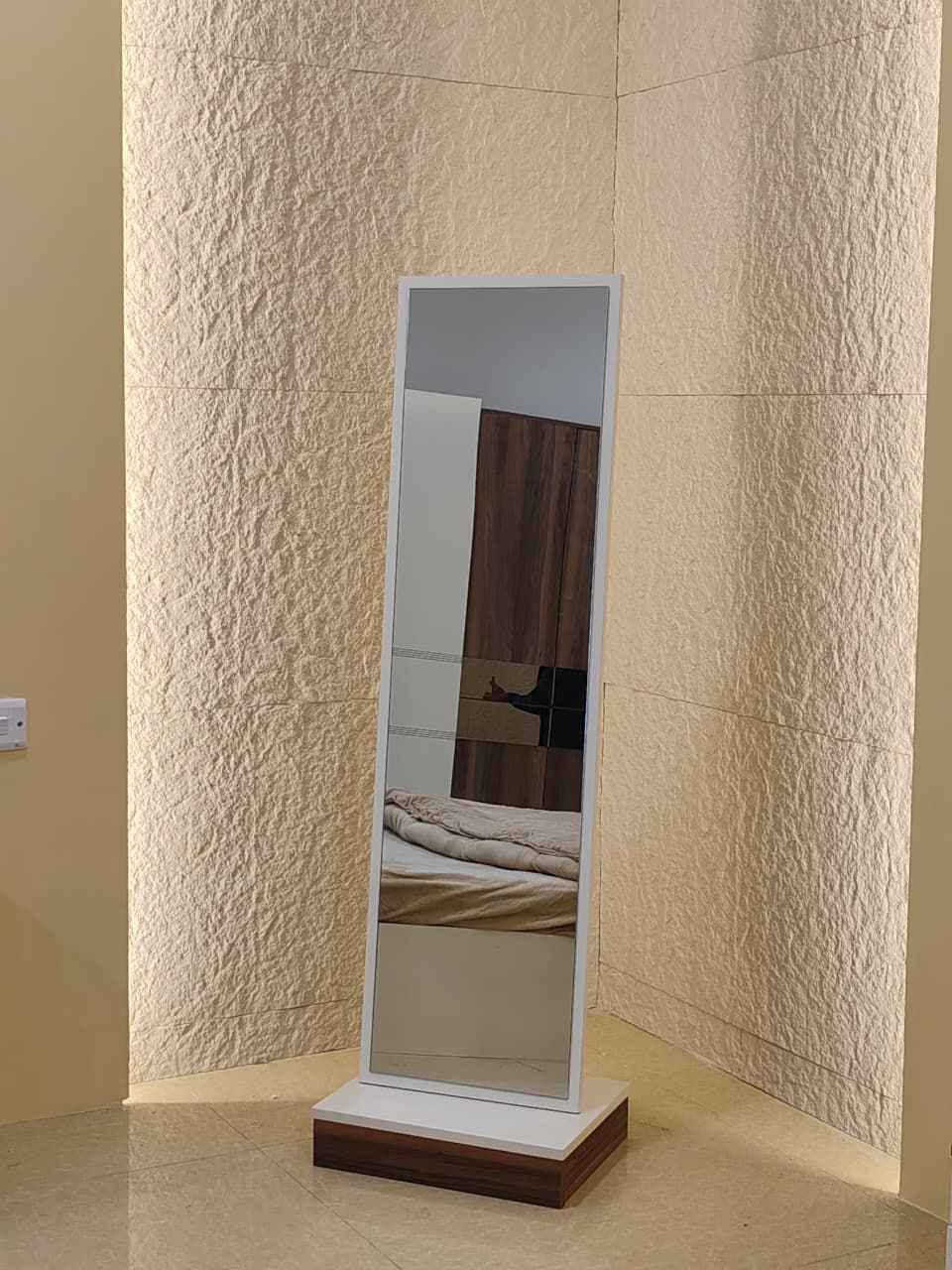 ١٠ قطع • سرير ١٨٠×٢٠٠ • درجة أولى