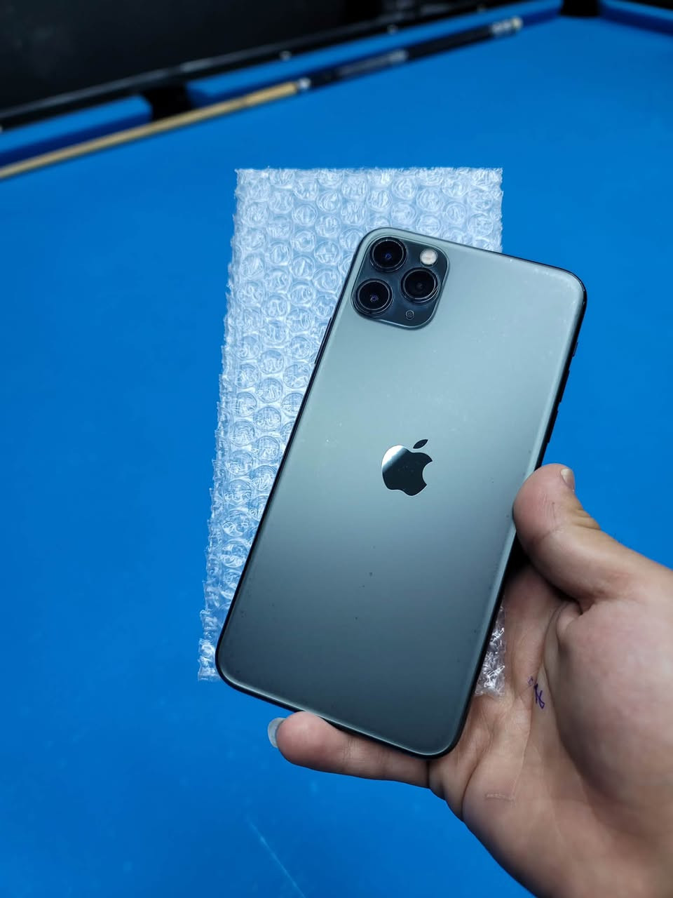 ئەمانە بەردەست خوار هەمووو بازار نەبوو گلەی بکە😂
1 ///////⬇️⬇️⬇️⬇️⬇️⬇️⬇️⬇️⬇️
‎⚫️ڕەشRedmi not 15  ٢٥٦ گێگا  ڕام ٨+٨
پاتری 6000هەزار کاکیرەی 108MP مێگا پێکسڵ  
٧ڕۆژە بەکار هاتوە سفر سفری پاکەت کامل ئەشیا زەمانی شەریکەی ماوە تەنها ٧ڕۆژە ئەکتیف کراوە.  2سیمکارت
2 ///////⬇️⬇️⬇️⬇️⬇️⬇️⬇️⬇️⬇️
ئایفۆن 12پڕۆ ماکس ڕەنگ گۆڵد🟡 256گێگا 2سیمکارت z/aaخەلیجی کارتۆن دار   پاتری 78🔋 فەیس ئیشەکات
شاشەی وە بیلادی گۆراوە  پشتی ئەو درزە بچکۆلەی تیایە
3 //////⬇️⬇️⬇️⬇️⬇️⬇️⬇️⬇️⬇️
ئایفۆن 12پڕۆ ماکس ڕەنگ ڕەش⚫️ بای پاس کراوە ئیشەکات ٢٥٦گێگا پاتری 77🔋 شاشەی گۆراوە فەیسی ئیشناکات سیم ناخوێنیتۆ بەزەمان
4 //////⬇️⬇️⬇️⬇️⬇️⬇️⬇️⬇️⬇️
ئایفۆن 12پڕۆ ڕەنگ گۆڵد🟡 256گێگا 1سیم+ئیسیم
پاتری و شاشەی گۆڕاوە فەیسی ئیشناکات 
کامیرەی پشتەوەی بەس 0.5ئیشەکات  پشتی درزی هەیە

5 //////⬇️⬇️⬇️⬇️⬇️⬇️⬇️⬇️⬇️
ئایفۆن 11پڕۆ ماکس 256گێگا 1سیم+ئیسیم پاتری70🔋
بەس شاشەی گۆڕاو درزی هەیە فەیسی ئیشناکات زەمان

شوێن کەلار گەیاندمان هەیە ***********ئاسیا&واست ئەپ
