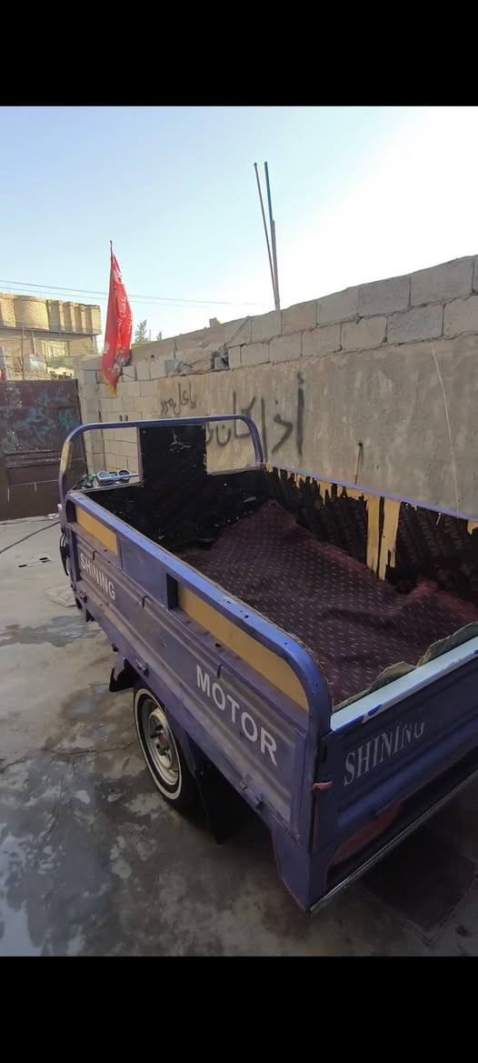 السلام عليكم صقر للبيع موديل 20 وبيها مكينه 26  ماصار شهر من شديتها مكينه خير من الله ستوته خير من الله
مكفوله الرگبه اوراق أصولي كمرك مكاني بغداد الحسينيه مال معامل/ للاستفسار  *********** بي واتساب راسلني وبالخدمه
