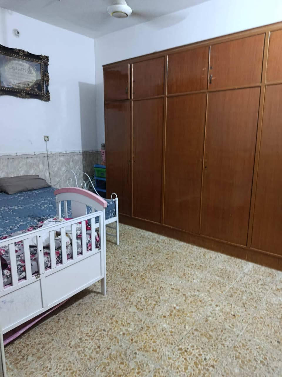 يالله سلام عليكم 👋💯

دار للبيع مساحه ١٠٠م طابقين بناء ٢٠١٦🏠🚪
منطقه حي سلام النجف الأشرف 🎗💯
مطلوب للمصرف العقاري بتطلوعه 💯🎗
يحتوي على ( الطابق الأول غرفه وصاله ومطبخ واستقبال وصحيات داخليه وخارجيه والطابق الثاني غرفتين وصاله وصحيات) 
للاستفسار مكتب الجزائري للعقار🚪💯 🏠📣
        
     (***********) 
☎👉
