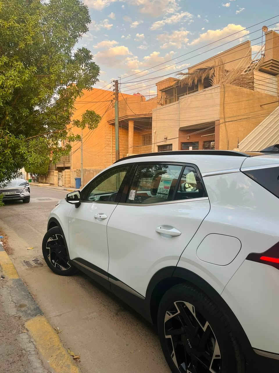 سلام عليكم
كيا سبورتج 2024 خليجي بدون لا ضربه ولا صبغ مكفوله ماشيه 17 الف رقم أربيل محرك 2000 دوش 
مواصفات ال GT لاين 1/1 
١- بصمه 
٢- بانوراما 
٣- صندوك كهرباء 
٤- شاشه وكاميرا بلاد 
٥- شاشه ديجتل 
٦- كشنات جلد تدفئه 
٧- كشنات كهرباء عدد 2 
٨-  تدفئه ستيرن 
٩- بصمه أبواب 
١٠- رادار جانبي 
١١- بك لايت ليد 
١٢- مري شفط وأشاره 
١٣- تشغيل عن بعد 
١٤- شاشه عطلات 
١٥- مودات قياده 
١٦- حساسات اماميه وخلفيه 
مكاني بغداد السيديه 
***********
