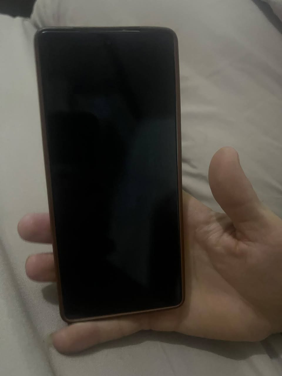 نوت50 برو مثل ما موضح بل صوره وبي كامره ما تشتغل من، وكع مني صار هل خليل البيع السعر140 وبي مجال مكاني بغداد
***********

نص مكتوب في الصور:
- هاتفي XOS 15.1.2 التحديث تم العثور على إصدار جديد اسم الجهاز Infinix NOTE 50 Pro التخزين ٣٩,٠٨ غ.ب / ٢٥٦ غ.ب الطراز Infinix X6855 وحدة المعالجة المركزية Helio G100 Ultimate RAM 12.00 GB+6.00 GB الكاميرا الخلفية 50M OIS+8M الكاميرا الأمامية 32M البطارية 5200mAh الشاشة 1080x2436