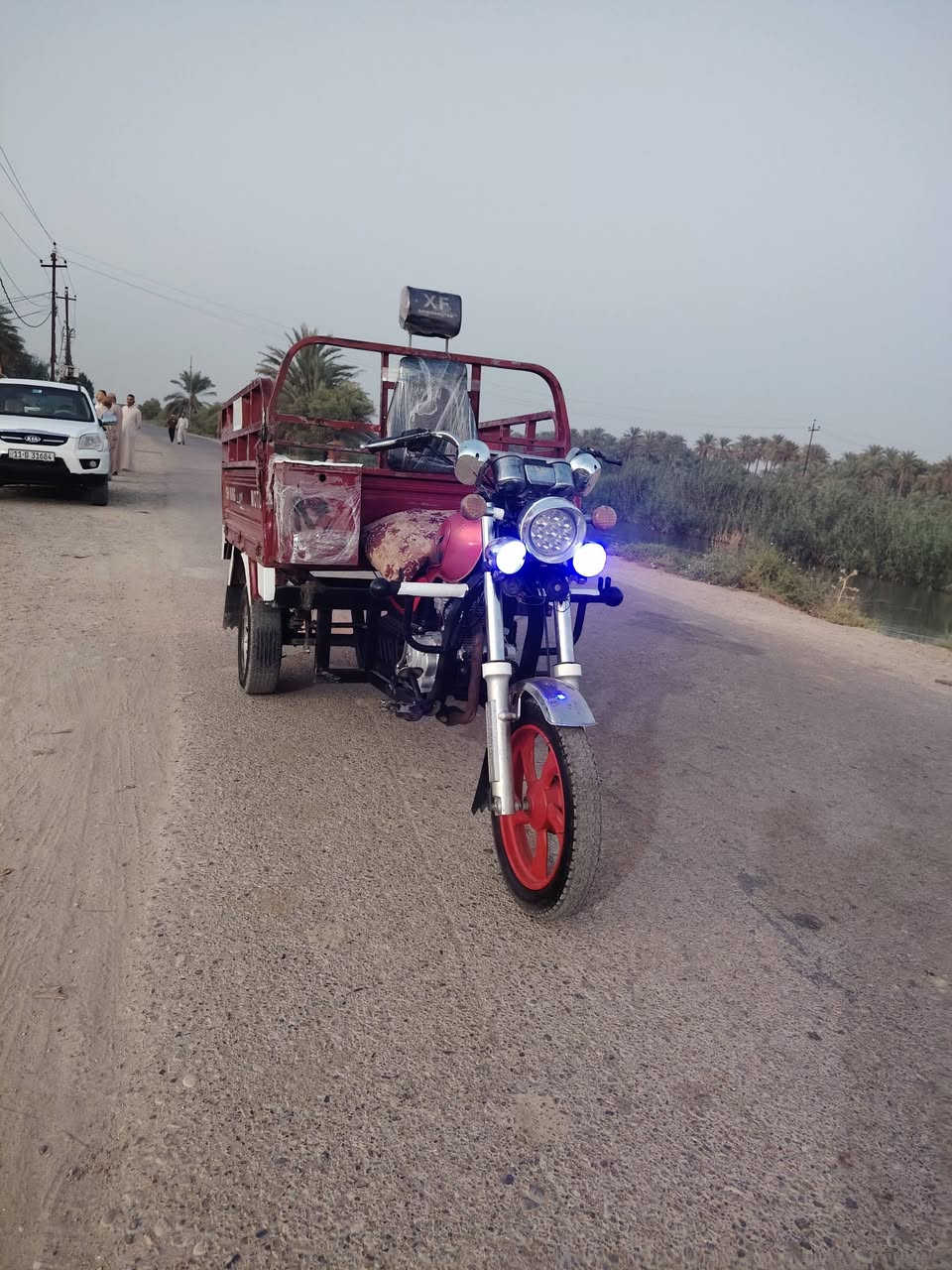 السلام عليكم
ستوتات ٢ بيضه ٢٢ محرك ٢٤ جديد مابيه اي نقص سعر مليون و٤٥٠ بيه مجال 

ول حمره فحل ٢٤ فحل عالي قلاب كلا مكفول شركه شرط أوراق كاملا أوراق كاملا ٧ورقات محرك فول تايرات كهربايات كلا شغال وجديد  مابيه اي نقص من تاير للتاير دبلات جديد مابي اي نقص لا صبغ ولا اي شاصي شرط
 مكاني ديالى سراجق سعر مليون و٥٠٠ بيه مجال رقمي ***********
