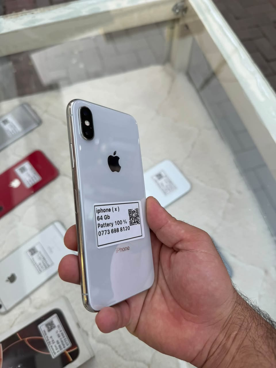 آيفون X • ٦٤ جيجا • بدون فيس ايد