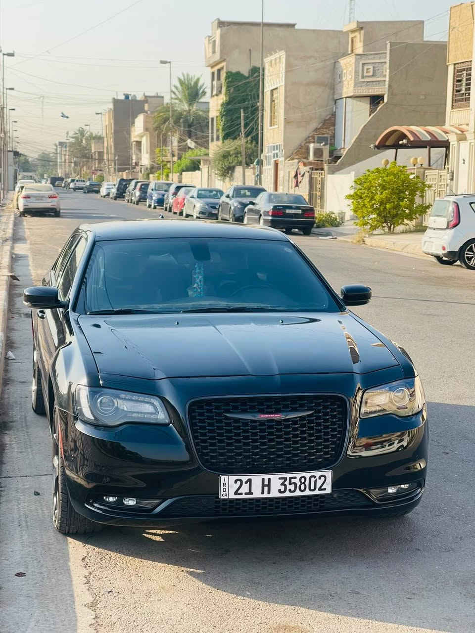 السلام عليكم
كلايسلر اوباما 2021  

بسمي السياره رقمها سليمانيه (بيها باج تضليل )لمده سنه سنويه لل 2027

وارد امريكي حادثها بس فقط جاملغ مبدل نفس اللون وبابا الصدر بي تكحيل كرت  بدون دواخل  ايرباك فقط الدشبول راجع سستم 

ماشيه 90الف ميل

فئة الـ S فول عدا الفتحه :

بصمه

شاشة چبيرة 

دواخل جلد كهرباء

تدفئة مقاعد امامية  

نقط عمياء 

تشغيل عن بعد . 

رقم بغداد تحويل ثاني يوم

السعر 225

عنوان بغداد 

رقم :***********
