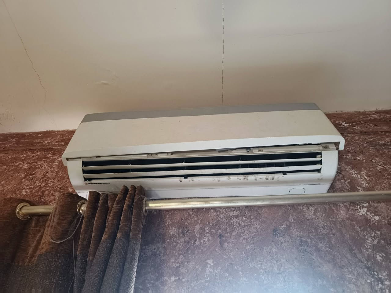 سلام عليكم سبلت توسوت شغال وكلشي مابي 350 وبي مجال 
***********
