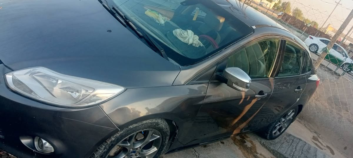 فورت موديل 13 كفاله عامه عدا صبغ حزام جماليه  محرك كير حداديه جاهزه سيارة فول رقم بابل تحويل مباشر عنوان بابل البيع او مراوس 70بيها مجال ***********
