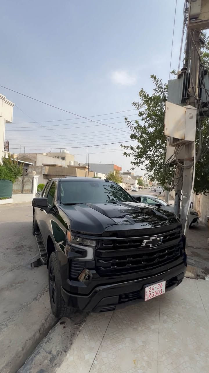 سلفرادو ترال بؤس • ٨ سلندر • بدون ايرباك