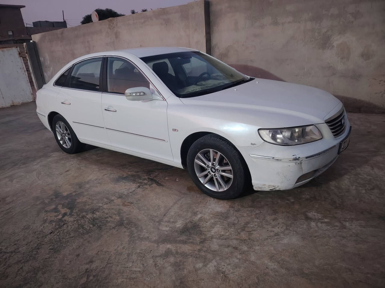 ازيره موديل 2009 خليجي بدون صبغ رقم اربيل سنويه جديده محرك 2700 سياره جاهزه كير محرك تبريد السعر 97 قفل ***********
