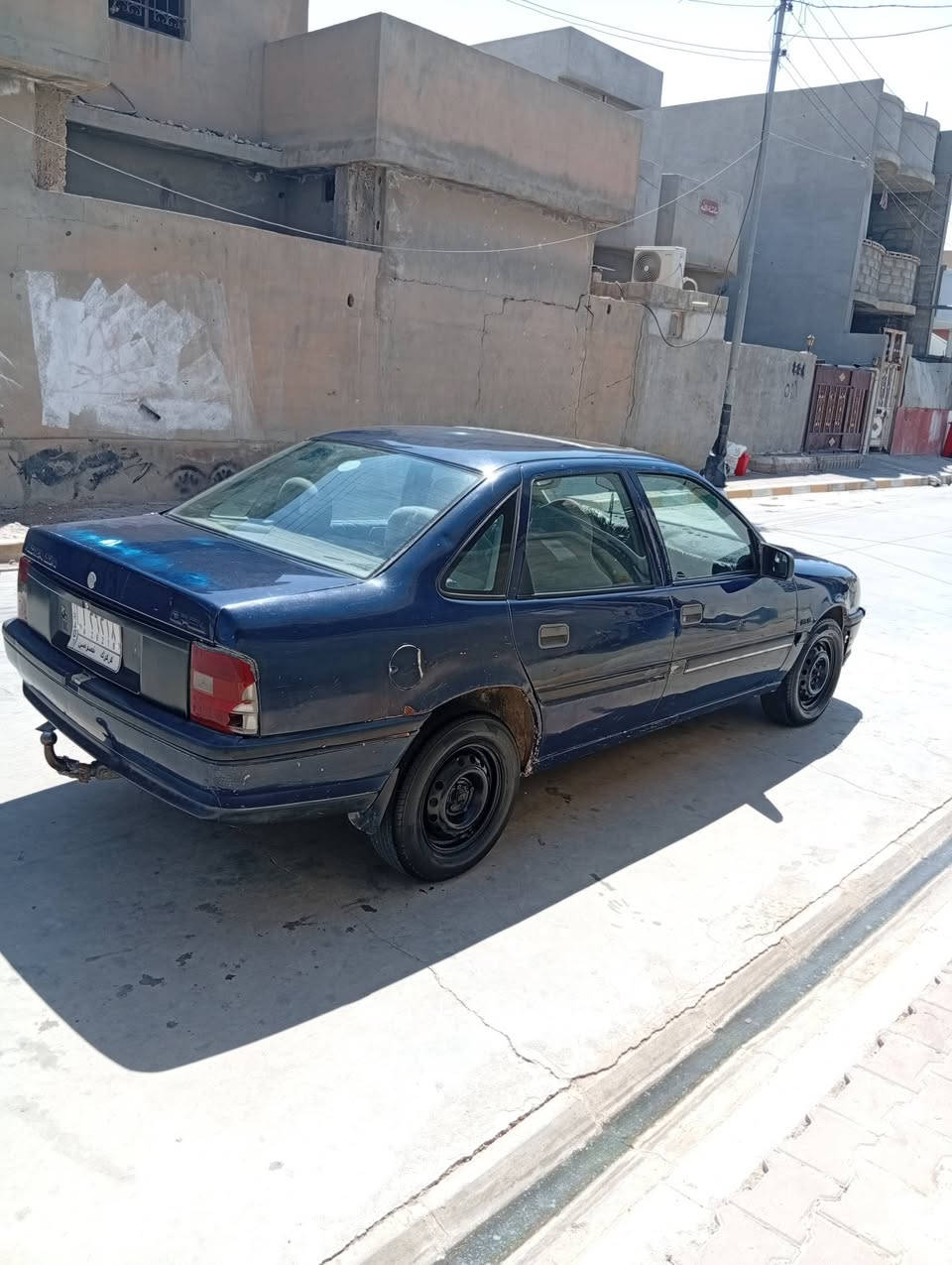السلام عليكم اوبل فيكترا موديل 92 حجم 20 كير عادي محرك كير شرط رقم كركوك مشروع وطني شرط التحويل كابون بانزين بيه صبق بلاد ققط الهله والدوسات معمره  قاعد دبلات بلاد لا ضربه لا صبق علبلاد صدر قبل كم يوم بدلته كله جديدالسعر 37  وبيه مجال العنوان كركوك قضاء داقوق رقم الهاتف ***********
