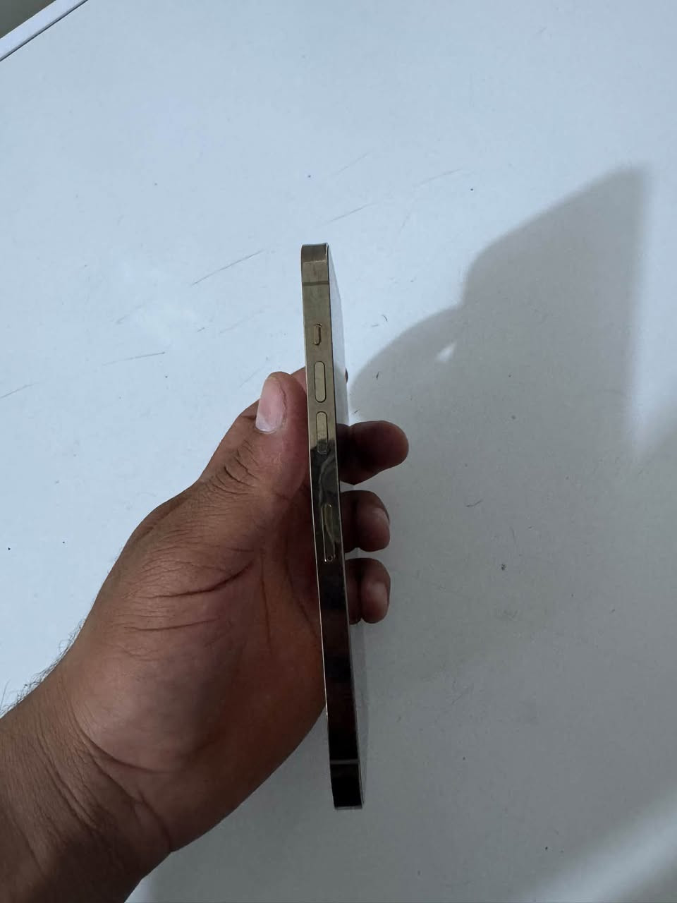 سلام عليكم
ايفون 14 pro max
ذاكره 256
بطاريه 96
نموذج M
دبل شريحه 
الجهاز نضيف بمعنه الكلمه بي فطر فقط فوك الكامره مامبين
العنوان بغداد البلديات
الرقم ***********
السعر 850 وبي مجاال

