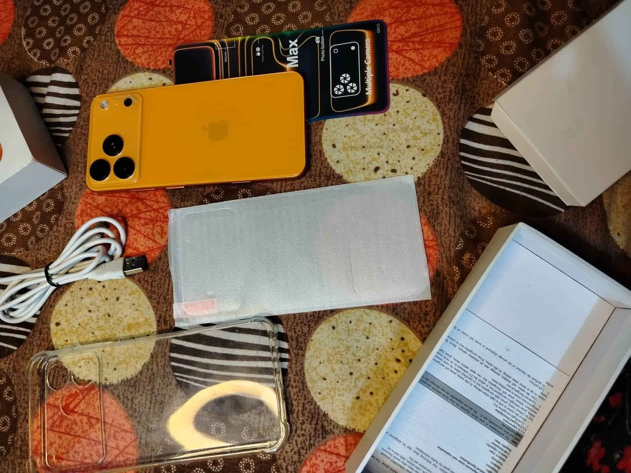 ايفون 17 pro max  كوبييي
ملحقات كامله مجرد مفتوح من الكارتون لسقة شاشه وكفر وشاحنه واللسقه مال كامره بعدها ممشلوعه وره

السعر 150 بي مجال بسيط

 للتواصل ***********

بابل ابي غرق

