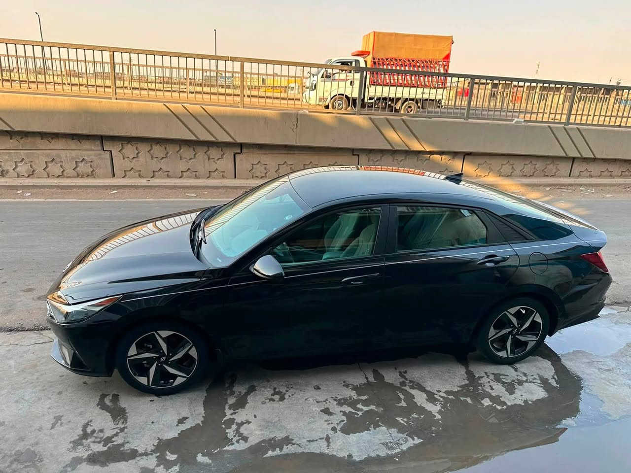 السلام عليكم النترا وارد للبيع موديل 23 السيارة حادث بنيد فقط ومبدل ومصبوغ ماشية 46 سيارة جاهزة ومكاني بغداد ***********
بيها سونار بمنشور
