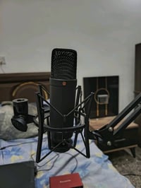 مايكروفون • Rode NT1 • استخدام قليل