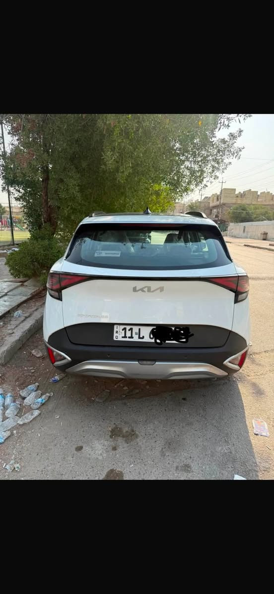 سلام عليكم سبورتج البيع موديل ٢٠٢٤ ماشيه ١٦ الف 
مكفوله من كلشي صبغ بارد سياره بعدها جديده رقم بغداد تحويل ثاني يوم سعرها ٣٤ مليون ونص وبيها مجال الشراي مكان سياره بغداد او يتصل على هذا الرقم 
***********
