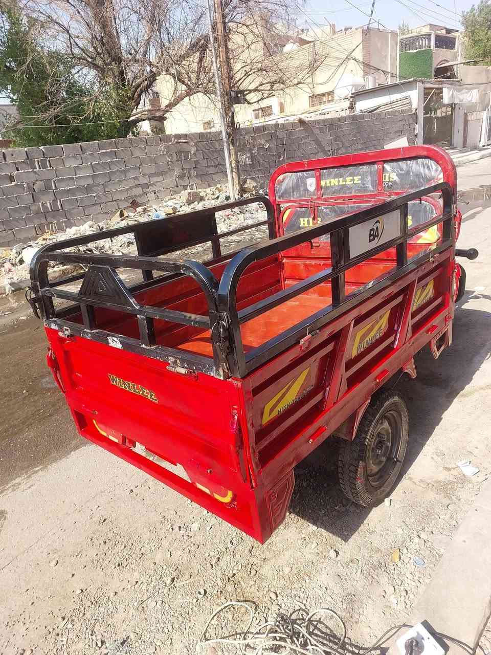 للبيع الحجم الكبير مابيه اي نقص جاهزه بطاريات جدد سعر 950 سكن بغداد متواجد خاص او هاذه رقمي ***********
