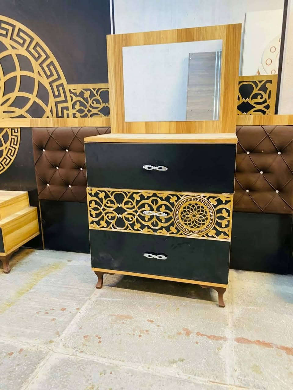 غرفه نوم • ديكور • لا تفاصيل