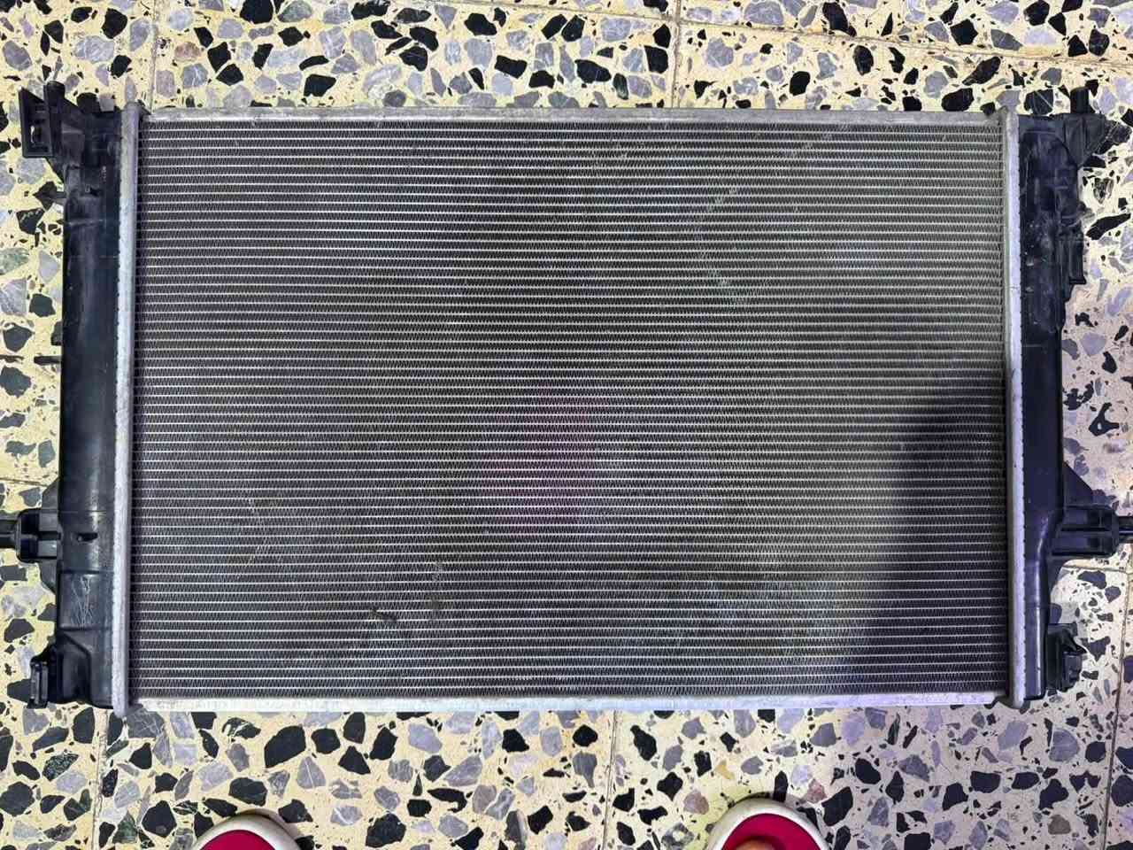 السلام عليكم
راديتر فورتي موديل 2022 للبيع خزان طاك راديتر نضيفه كلش 
واذان مال كير شغاله نضيفه 
ودرايم شفتات هم فقط الطويل يحتاجله صليب 
قيم بل يرضي الله المكان بغداد الاعضميه   

*********** بي واتساب
