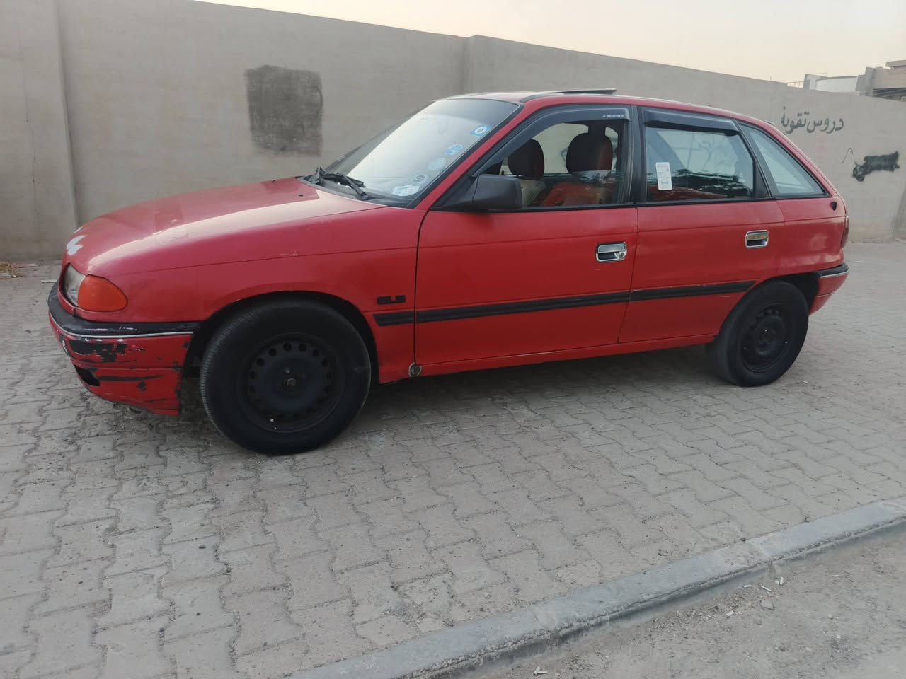 اوبل استرا موديل 1993 رقم كركوك مشروع وطني دولي سنويه جديده لحد 2031 بيها بطاقه بنزين سياره بلاديه بدون صبغ بدون ضرر بدون تبديل محرك 16 باور سعر 29 ورقه هذا رقمي*********** مكان سيارة كركوك

