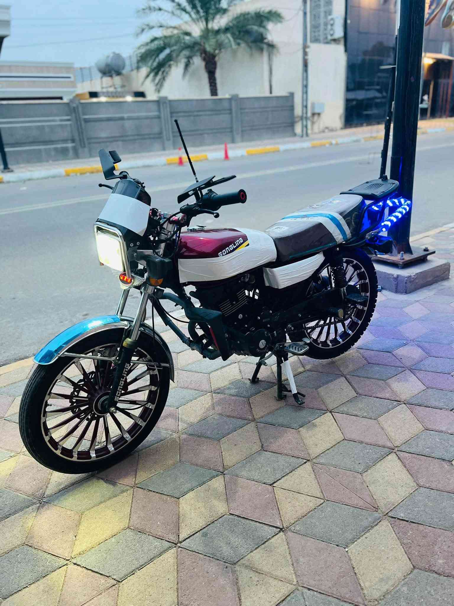 إيراني سونك • ٢٠٢٦ • ٢٠٠