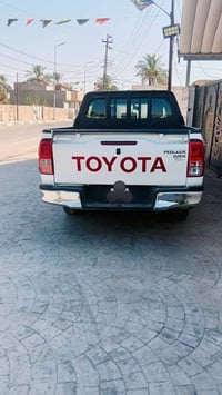 للبيع هايلوكس ناصي شركة سازز موديل/2025 فول مواصفات مواصفات/داخل احمر ...