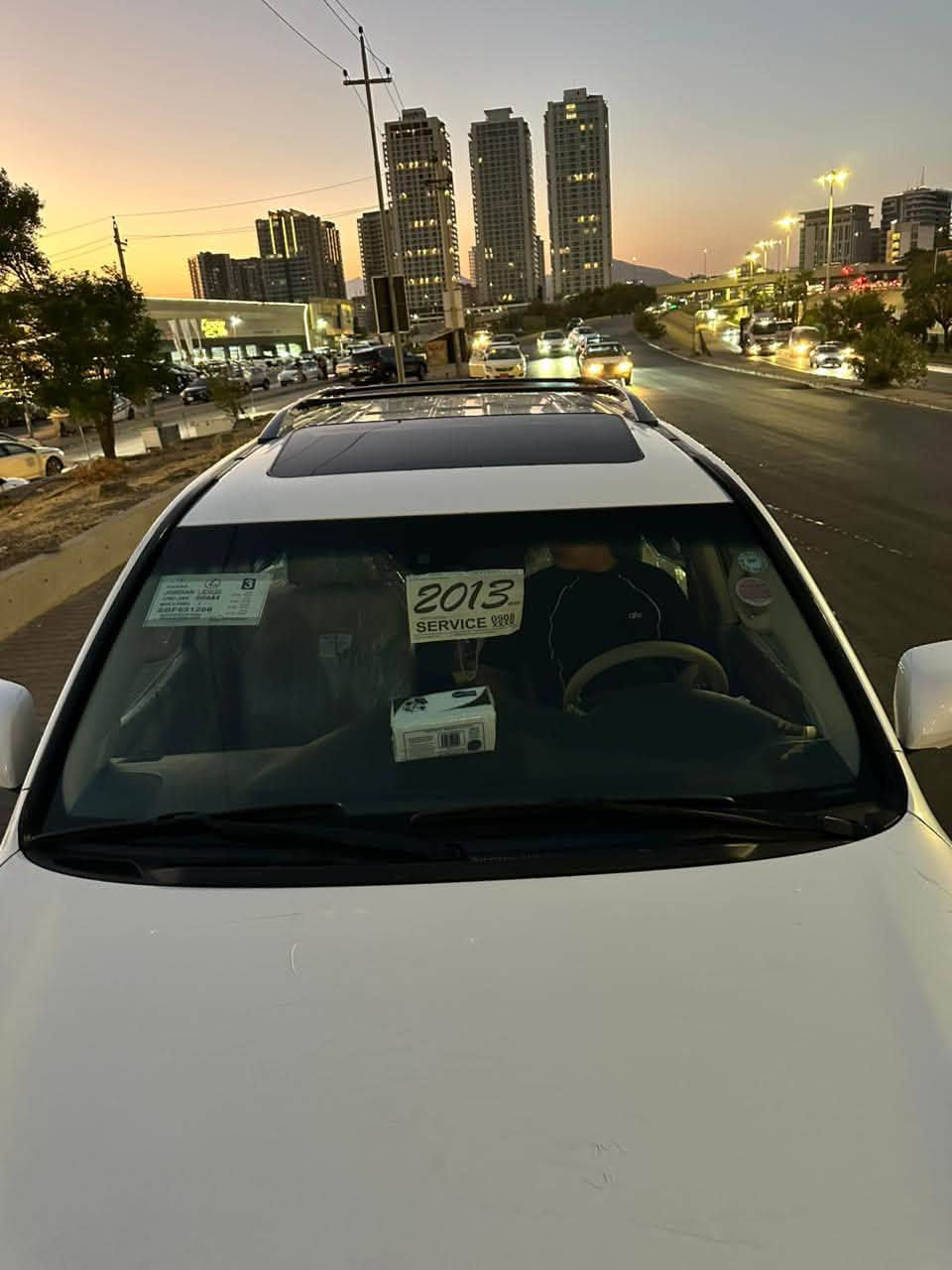 لكزس سبورت • ابيض صدفي • ٢٠١٣