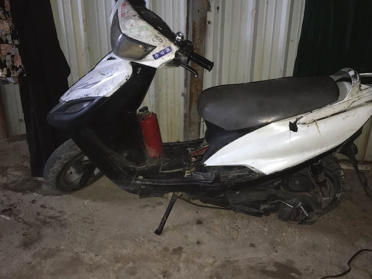 دراجه ماكس ثعلب 
دراجه نظيفه كلش
البيع بسعر 225وبيهة مجال 
مكاني بغداد الحسينيه راشديه 
راسلني خاص لو عل هاذ رقم ***********بس وتساب
