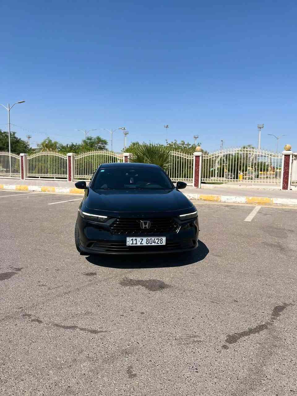 للبيع فقط ماروس
هوندا اكورد 2024 سبورت امريكي 

مكينه 2000 هايبرد
بجم كبس والايرباك راجع سستم

مواصفات :

بصمه تشغيل 

دخول ذكي

تشغيل عن بعد

فتحه 

كامره دواره 

فول تحكم استيرن

تحديد مسار

اوتو هولد

سايد بريك بصمه

فول رادار 

كشن كهرباء 

وباقي المواصفات المعروفه

الحادث : بمريكا فقط جاملغ ومرجع pdr نفسه موجوده صور الحادث وبيها سونار موجود بالصور 
وطخني ابو موطور بين الباب والجاملغ  شبر رجعتها pdr
وتكحلت السيارة بدون صبغ جديده ع ايدي يشهد الله شباب مناقصها جكة وبالعافية ع الياخذها 

ماشيه ٤٨ ميل 

مكان السياره الانبار الفلوجة

السعر  : ١٨٧ $ وبيها مجال بسيط

للاستفسار : ***********
