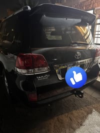 لاندكروز • ٢٠١١ • رقم بغداد