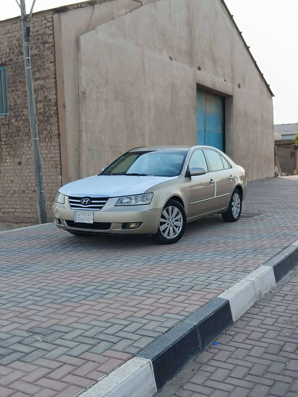 سلام عليكم سياره نوع سوناتا خليجيه مديل 2008 السياره جاهزه من كلشي كير مكينه حداديه تخم تاير تبريد كله كفاله  بيه كم قطعه جراد ومرشوشات كلير بدون دكت جاكوج السعر 83 وبيه مجال العلوان كربلاء رقم الهاتف *********** بيع فقط

