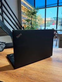 ThinkPad T480 • i5-8250U • NVMe ٢٥٦ جيجا