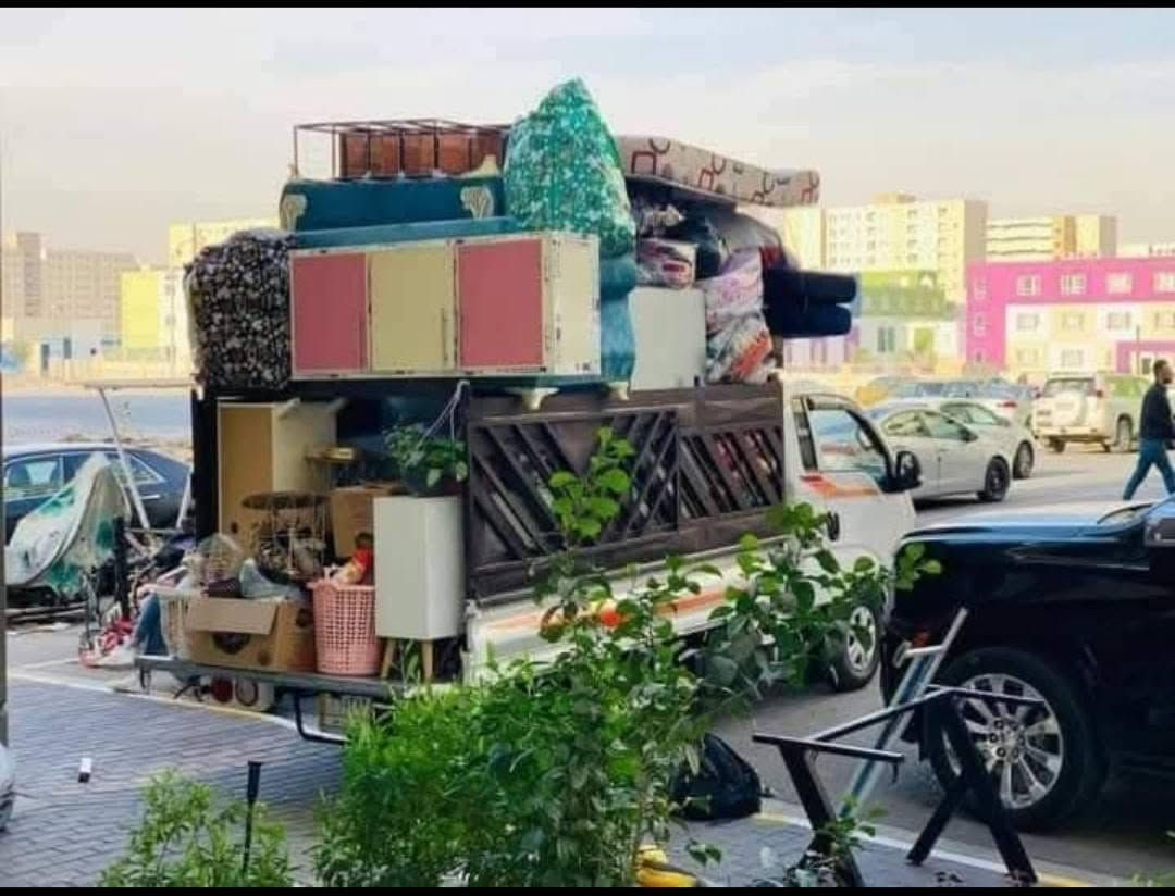 السلام عليكم أهلي مدينه بسمايه يوجد لدينا نقل أثاث داخل وخارج بسمايه ولدينه كادر متخصص فتح وشد غرف نوم و كاونترات بنواعها وسبالت 
الاستفسار الاتصال على الرقم أو واتساب(***********)📞☎
