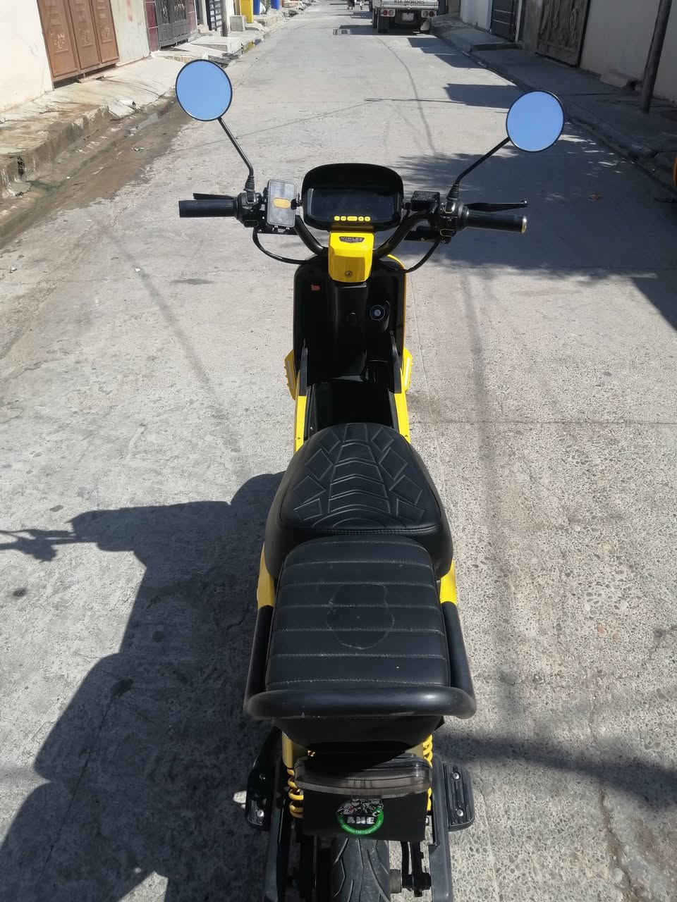 سلام عليكم بايسكل شحن لل بيع حيل نضيف بطاريات شرط عل فحص مستخدم 3 أشهر سعره 550\رقمي ***********
