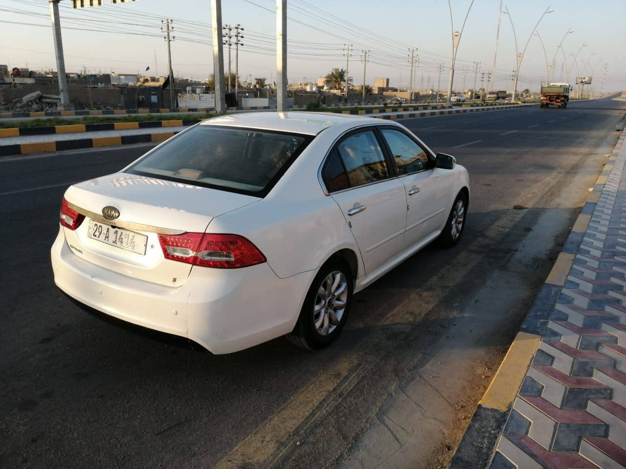 السلام عليكم
اوبتيما 2010 وارد خليجي كفالة عامة فول مواصفات ما عدا البصمة رقم انگليزي
كهربائيات كاملة 
محرك وگير كفالة 
السعر 130 قفل 
رقم الهاتف :***********
