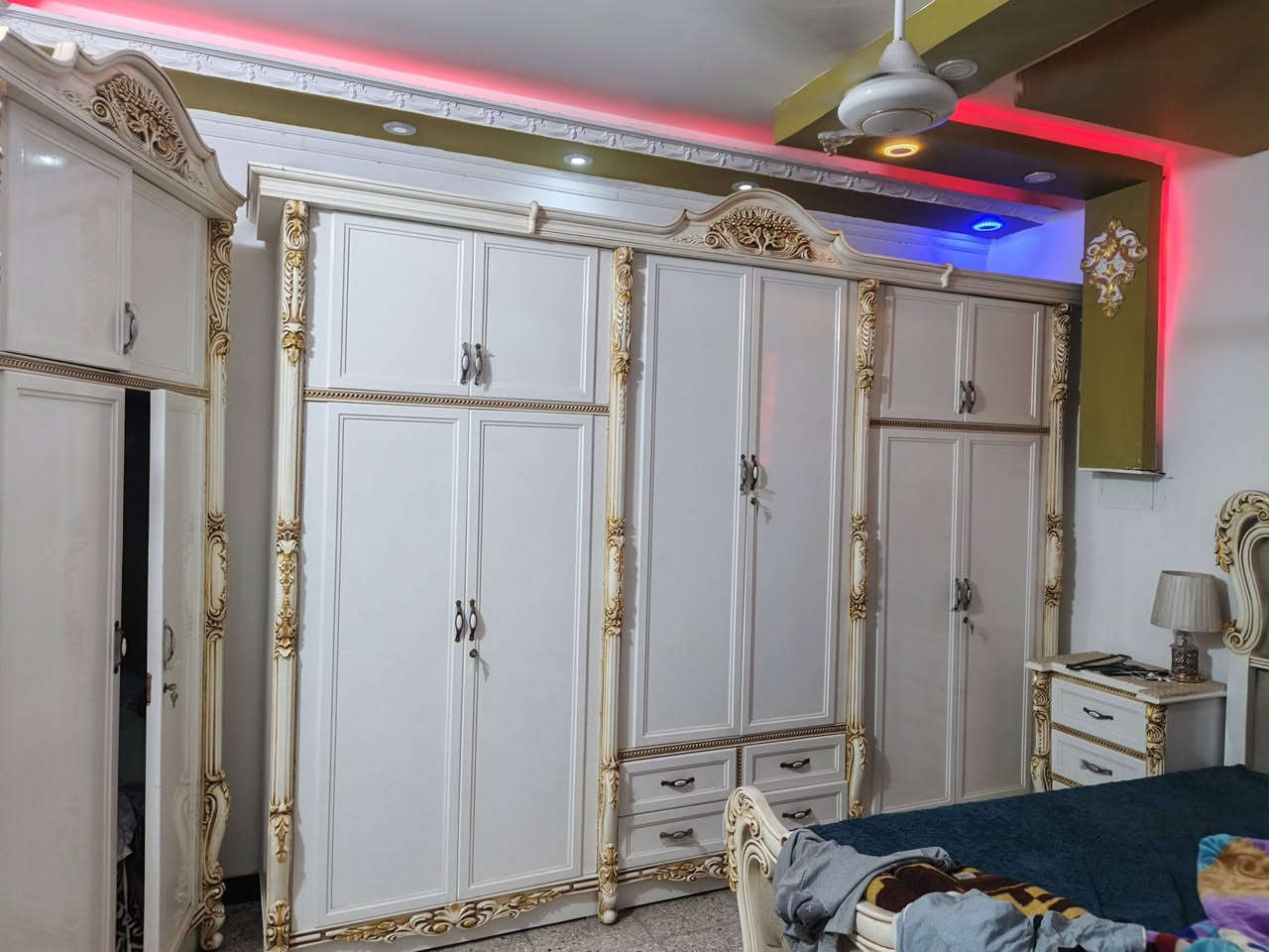غرفة نوم • مستخدمة ٤ أشهر • جديدة جدا