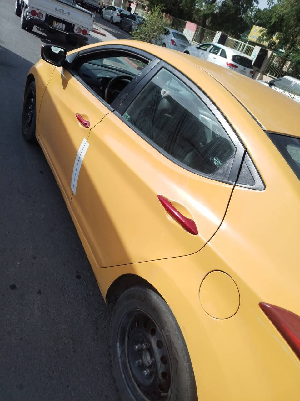 سلام عليكم شباب سياره البيع الانتره بسمي تحويل مباشر سنويتها ٢٠٢٨ موديل ١٥ محرك كير تبريد كفاله سعر ٩٠ وبيه مجال العنوان واسط ***********
