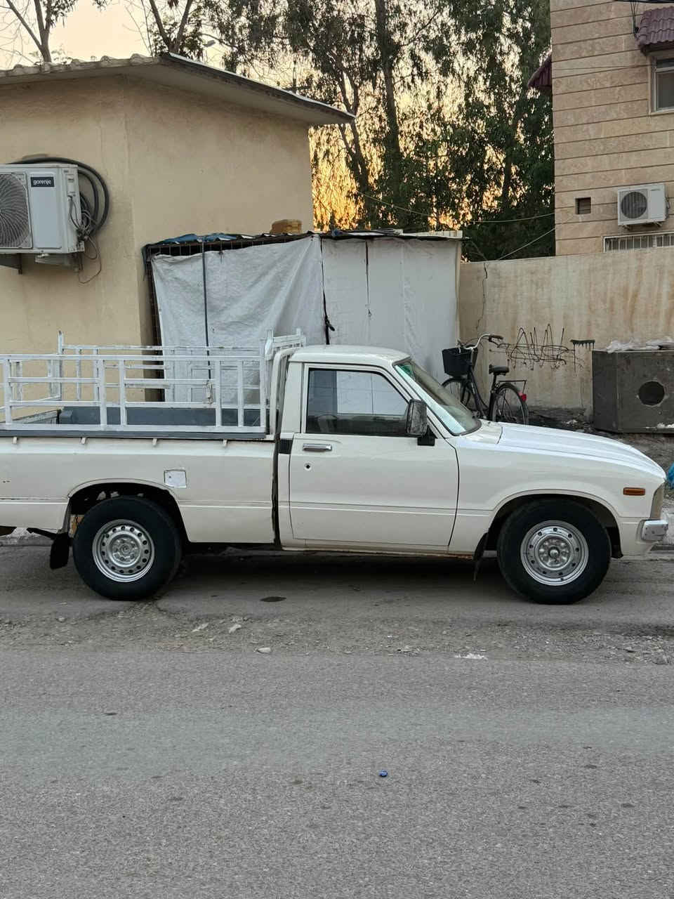 بيكم 80 رقم كركوك أنكليزي  كابون بانزين كهربائيات كلو شغال گير محرك كلو شرط سيارة جاهزه ما بيها نقص العنوان كركوك  مكلف  بالنشر شراي أتصل على رقم صاحب السيارة ***********
