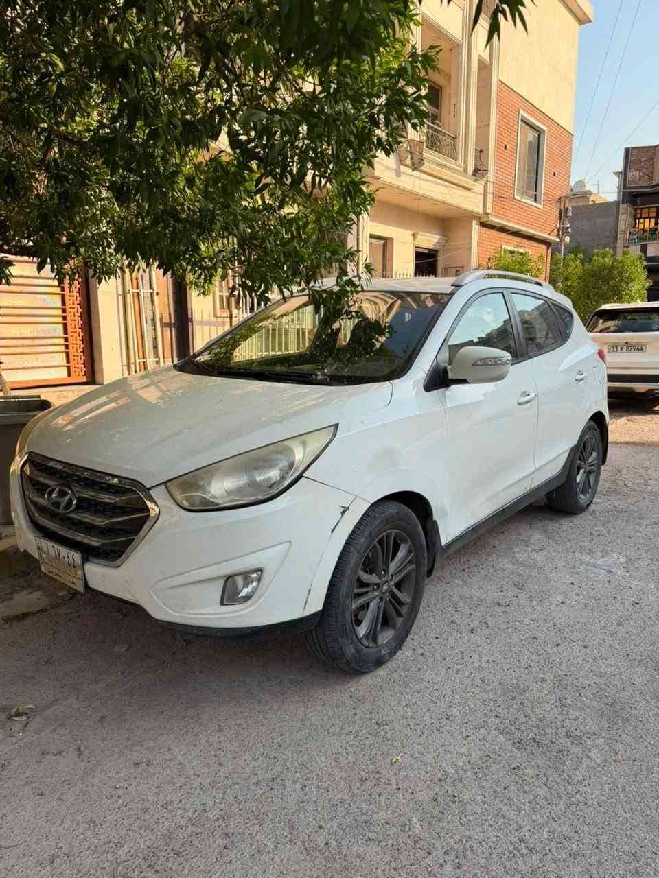 للبيع توسان موديل 2012 
مكينة 2000 خليجي
بيها صبغ بس مصطرة الجنطة تحكم استيرن 
السعر اكتب رقم 1 في التعليقات
مكان بغداد 
تلفون ***********
