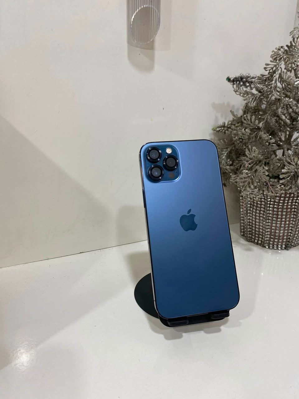 📱 iPhone 12 Pro Max | 256GB 🔥
✨ نضافة 100% | مرتب وسلس سهل اللمس وجاهز للاستخدام💯✅
🖥️ شاشه مستبدله نوعيه حلوه ومرتبه
🔋 بطارية مستبدله ✅
💰٣٢٥ ألف فقط 🔥جهاز اخو جديد  
📍 بغداد – البياع
📞 *********** واتساب
🚚 يوجد توصيل
