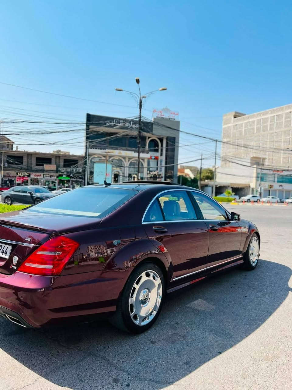 السلام عليكم..
مرسيدس 2010/  S550
فول موصفات..
للبيع او المراوس ...
الضرر قطعتين..
مكاني موصل الايسر ....
للاستفار الاتصال ..
***********
