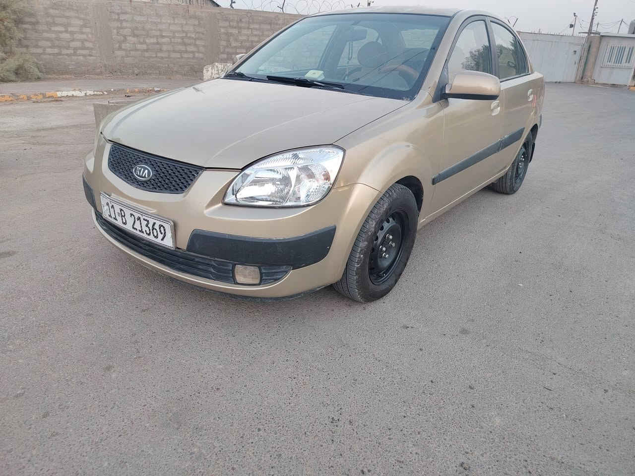 كيا ريو موديل 2007 محرك 1600 كير تبريد جيد جدا السعر 70مكان بغداد حي الجهاد ***********صبغ احزام
