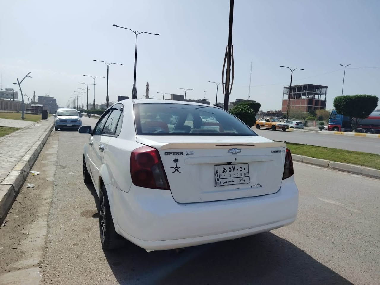 اوبترا 2006 خليجي
محرك 1600

كير ومحرك مكفولات  

تبريد ثلج 

تخم تاير 

باتري جديد 

رقم بغداد مشروع وطني تحويل ثاني يوم 

مكان السيارة الفلوجة 

السعر 57 بي مجال حك الجيه فقط 

***********
